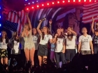 Raw: Taylor Swift Honors US Women's Soccer Team