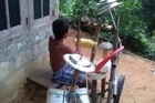 The best drummer with unique drum