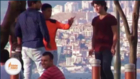 İki Genç, İzmir'de Namaz Deneyi Yaptı